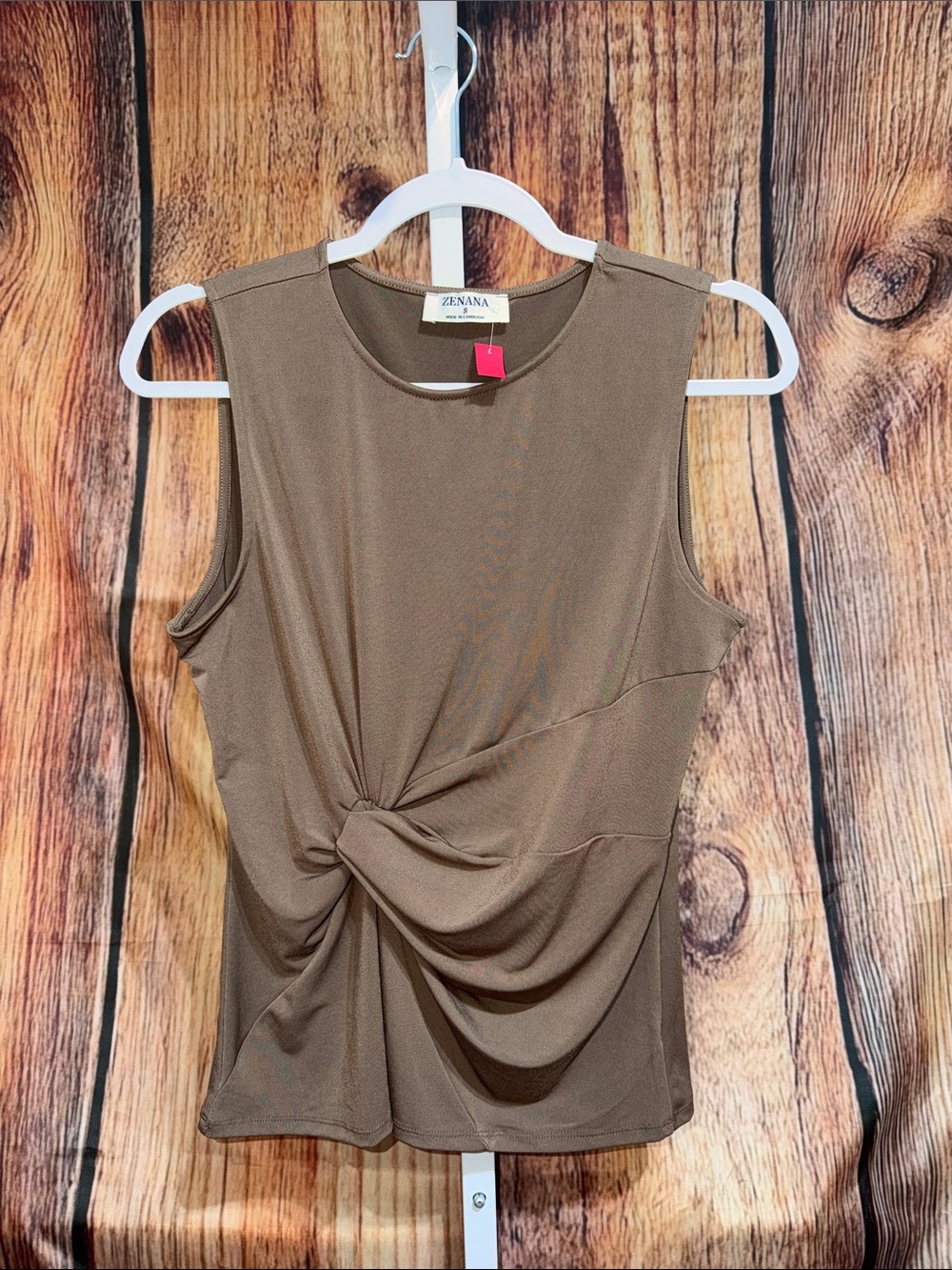 🚨(4/$10) Zenana Runched Front Blouse Size S